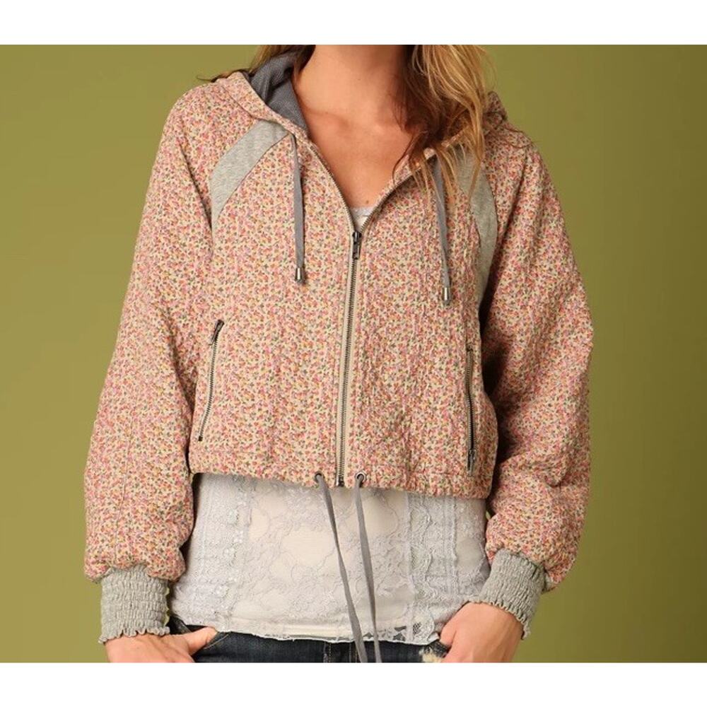 Free People Women’s Quilted Knit Cropped Bomber Jacket Hoodie Floral Medium - Picture 3 of 12